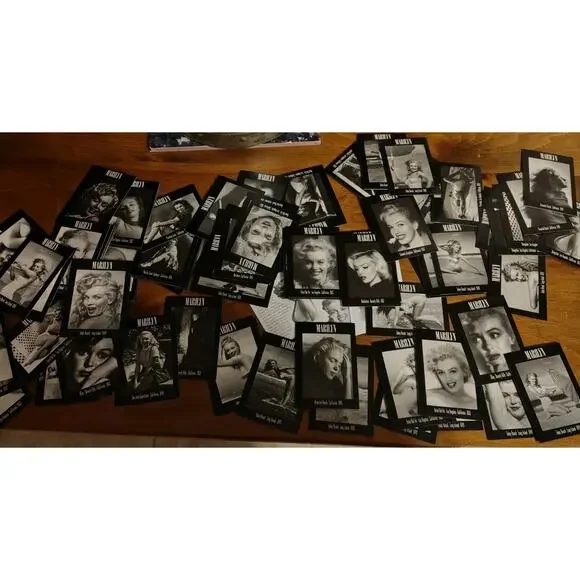 Marilyn Monroe Private Collection Pack Full Pack With Papers 1993 - Picture 2 of 15
